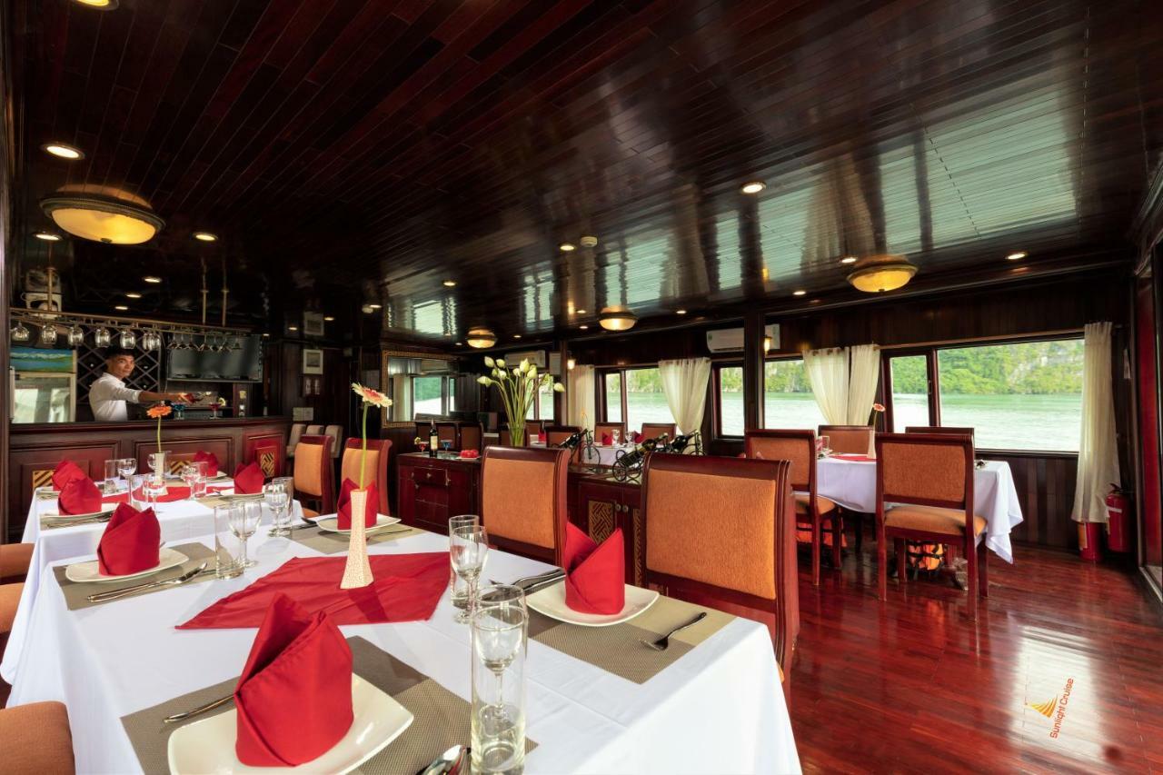 Hotel Legend Cruise à Hạ Long Extérieur photo