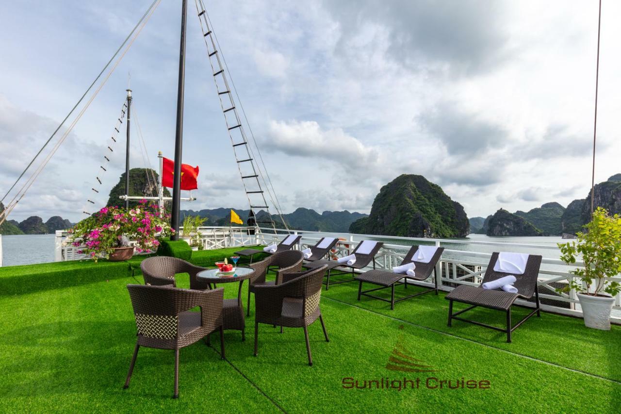 Hotel Legend Cruise à Hạ Long Extérieur photo