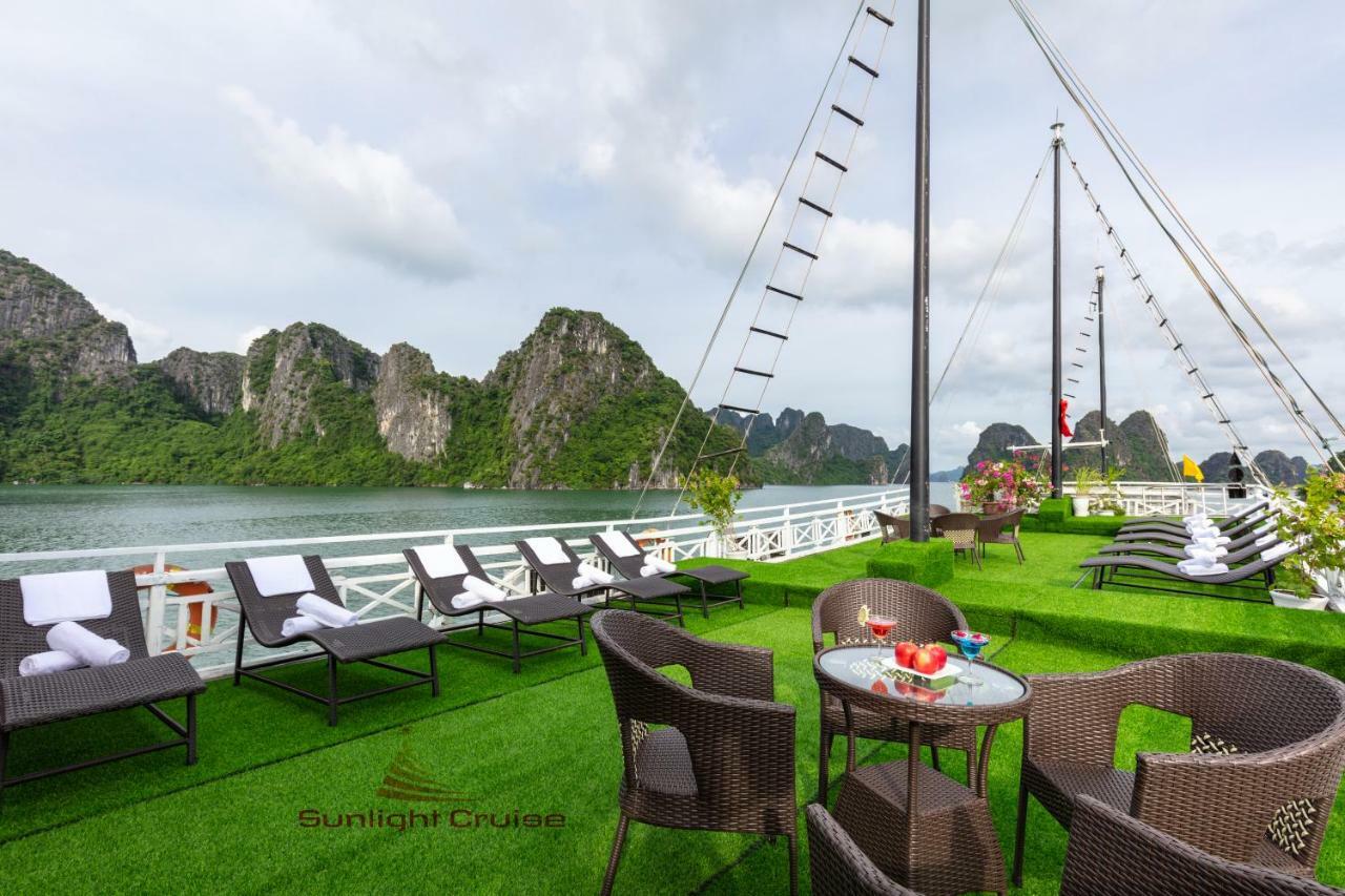 Hotel Legend Cruise à Hạ Long Extérieur photo